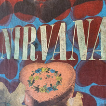 Load image into Gallery viewer, NIRVANA「HEART SHAPED BOX」L