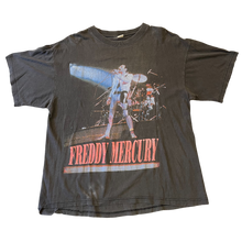 Load image into Gallery viewer, FREDDY MERCURY「QUEEN LIVE」XL