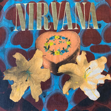 Load image into Gallery viewer, NIRVANA「HEART SHAPED BOX」L