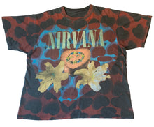 Load image into Gallery viewer, NIRVANA「HEART SHAPED BOX」L