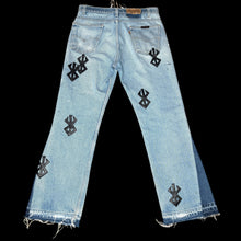 Load image into Gallery viewer, CLOAKED BEHELITS「ORANGE TAB LEVIS」32x30