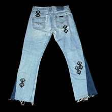 Load image into Gallery viewer, CLOAKED BEHELITS「PROTOTYPE LEVIS」32x30