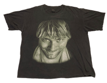 Load image into Gallery viewer, KURT COBAIN「SMILE PORTRAIT」XL