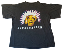 Load image into Gallery viewer, SOUNDGARDEN「BLACK HOLE SUN」XL