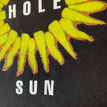 Load image into Gallery viewer, SOUNDGARDEN「BLACK HOLE SUN」XL