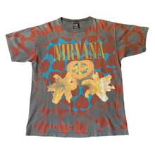 Load image into Gallery viewer, NIRVANA「HEART SHAPED BOX」XL